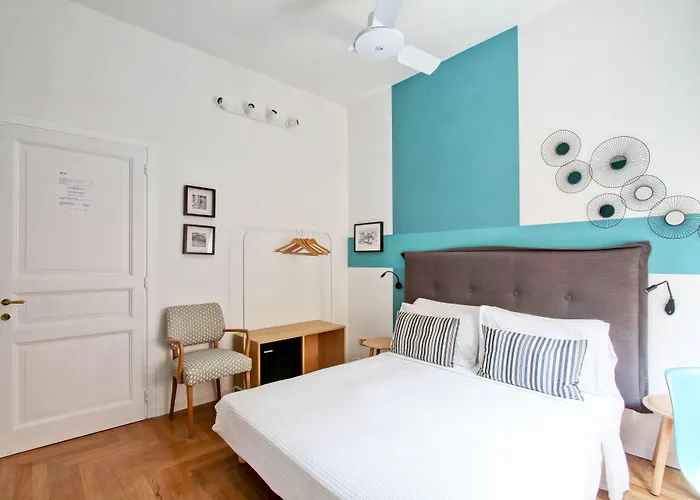 Casa de hóspedes Maison Vantaggio 4*